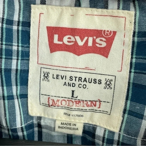 Levi's Mens size Large pearl snap long sleeve button down plaid shirt 0824 - Picture 4 of 8